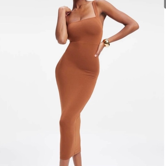 GOOD AMERICAN 90s Tank Midi Dress - Picture 3 of 13